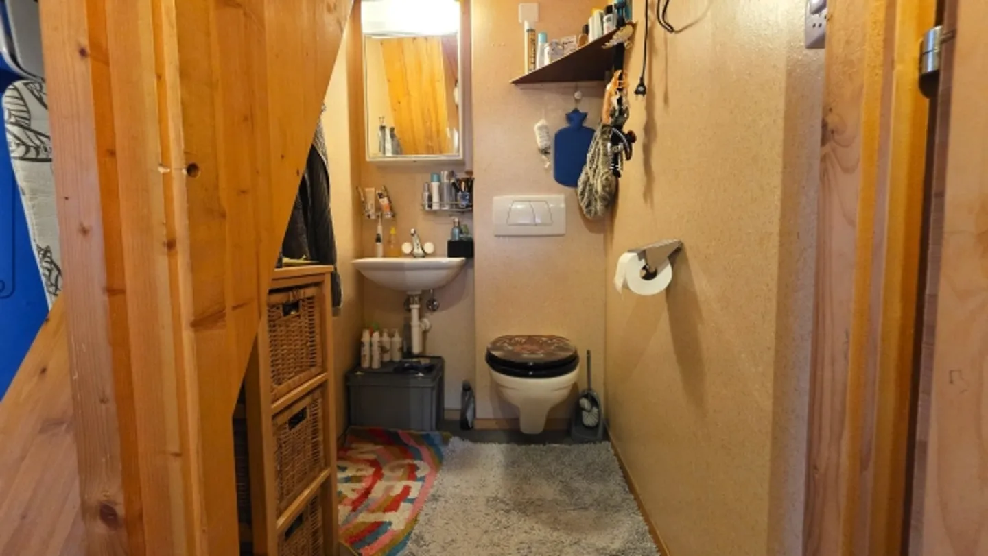 Rustic 2-family house with PV, potential and charm - Photo 8 of 13