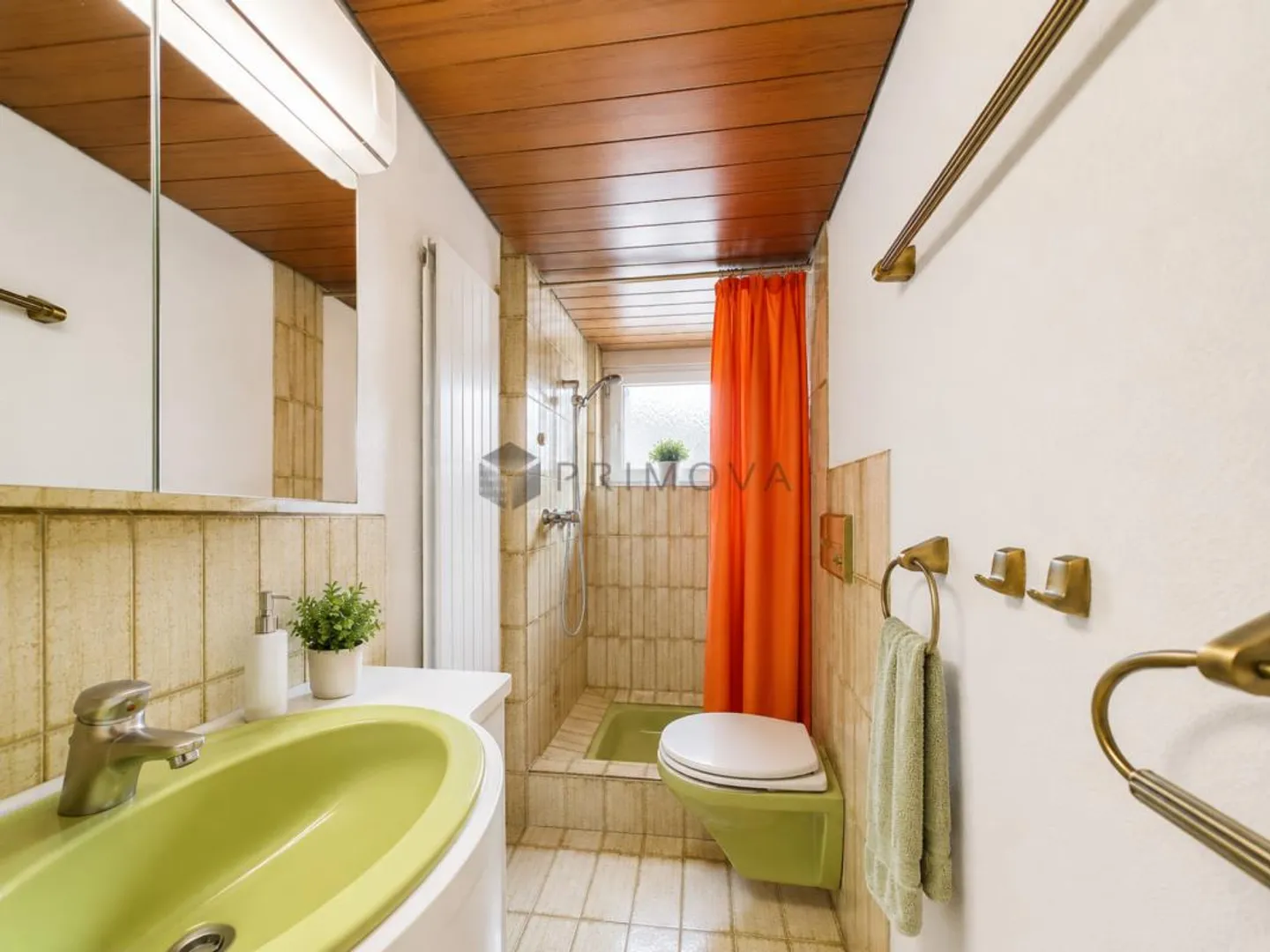 Casa a schiera familiare di 5,5 stanze con molto spazio e area esterna soleggiata - Foto 13 di 18