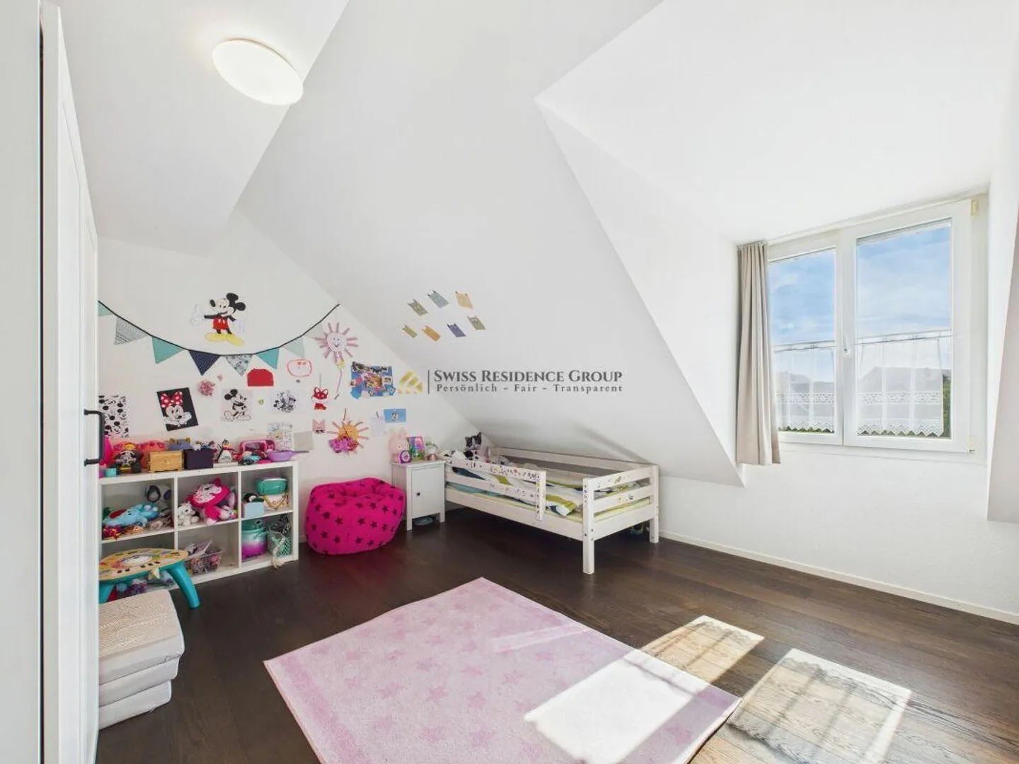 Grosszügige Dach-Maisonette mit Klimaanlage - Foto 7 von 14