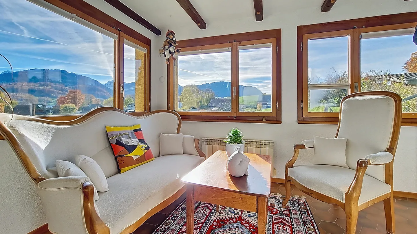 Charming renovated farmhouse in a quiet location, with a beautiful view! - Photo 7 of 18