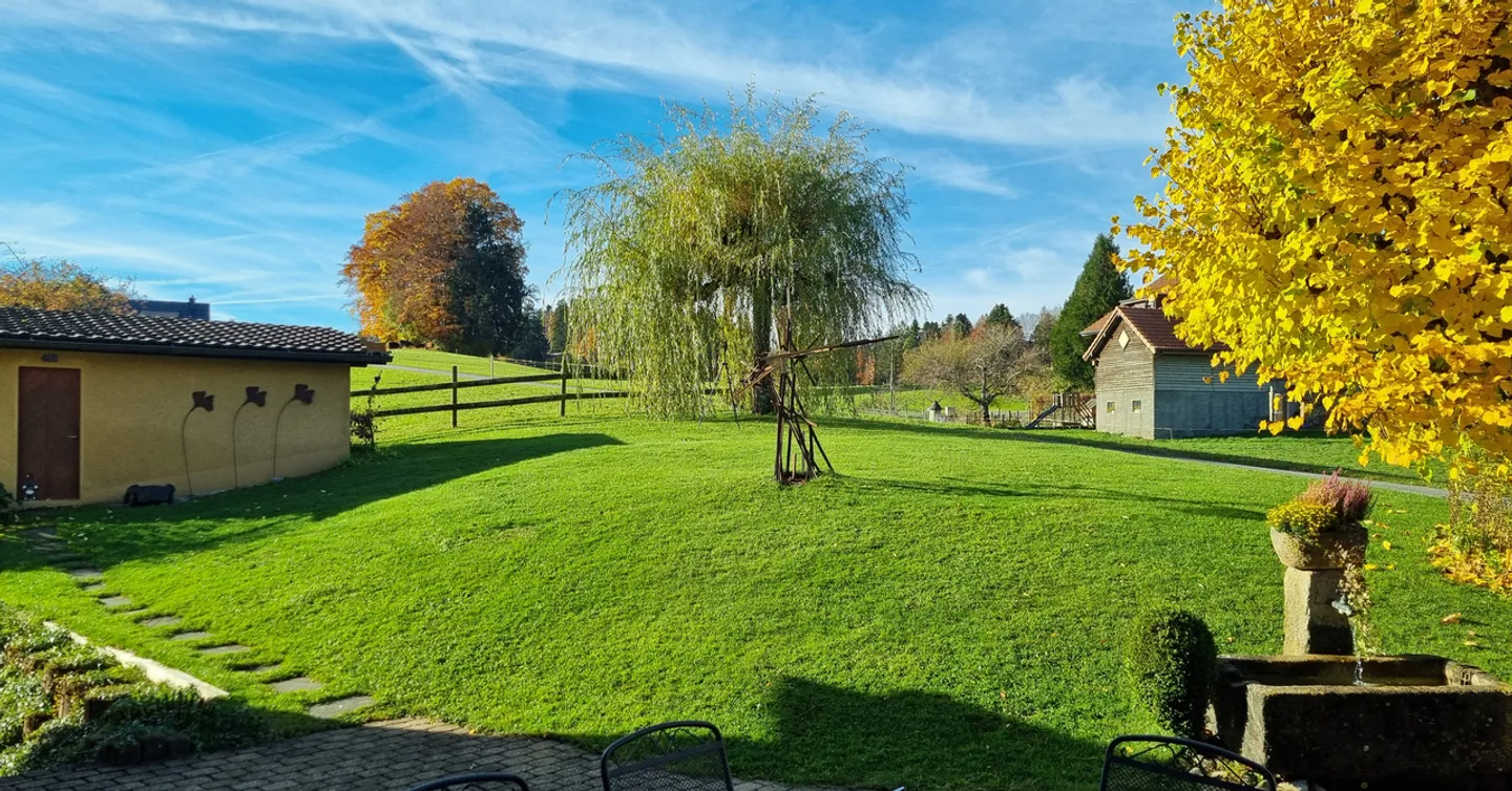 Charming renovated farmhouse in a quiet location, with a beautiful view! - Photo 4 of 18