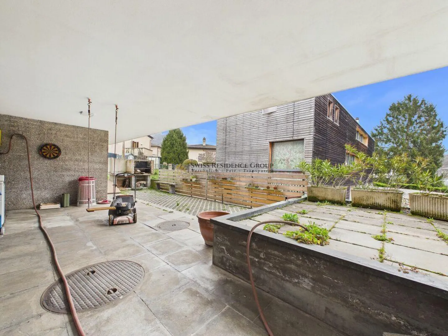 Casa con grande spazio e magazzino affittabile - eccellente opportunità ad Arzo - Foto 4 di 16