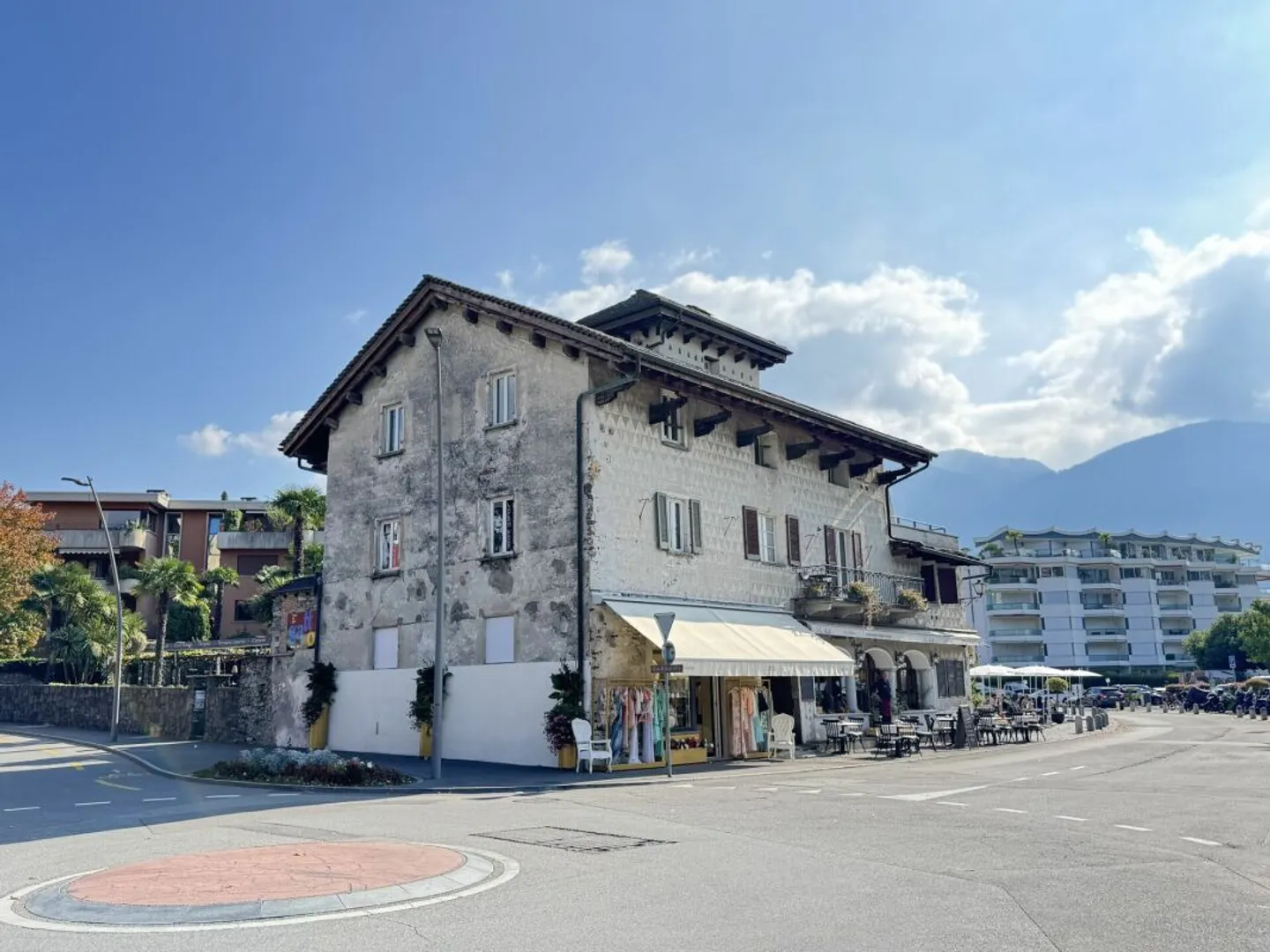 ASCONA - Historisches Wohn- und Geschäftshaus - Foto 1 von 18