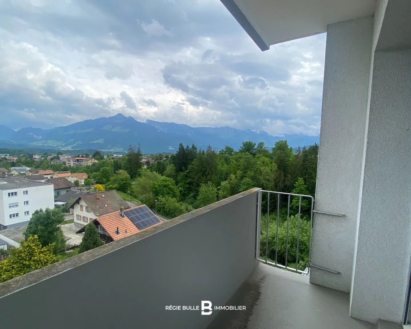 Bulle - Schönes 4-Zimmer-Apartment zur Miete - Foto 1 von 10