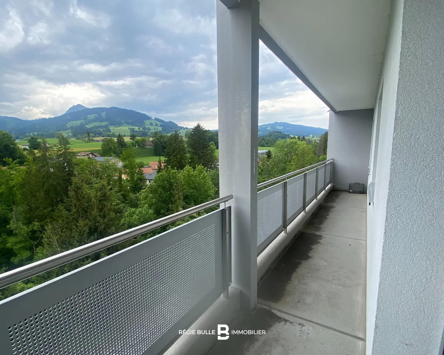 Bulle - Schönes 4-Zimmer-Apartment zur Miete - Foto 4 von 10