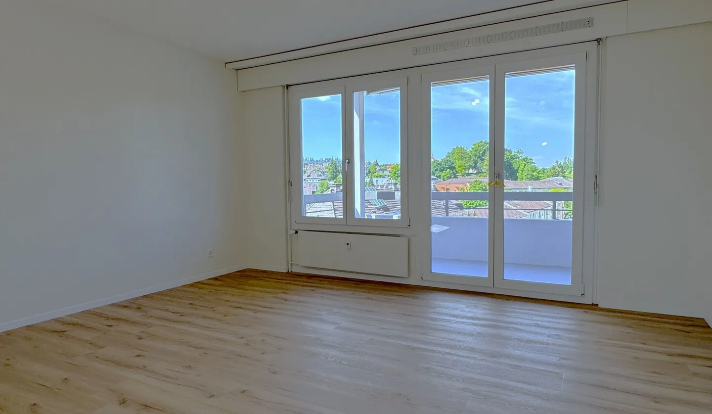 Nuovo appartamento moderno di 4,5 stanze ristrutturato con vista mozzafiato a Berna - Foto 15 di 19