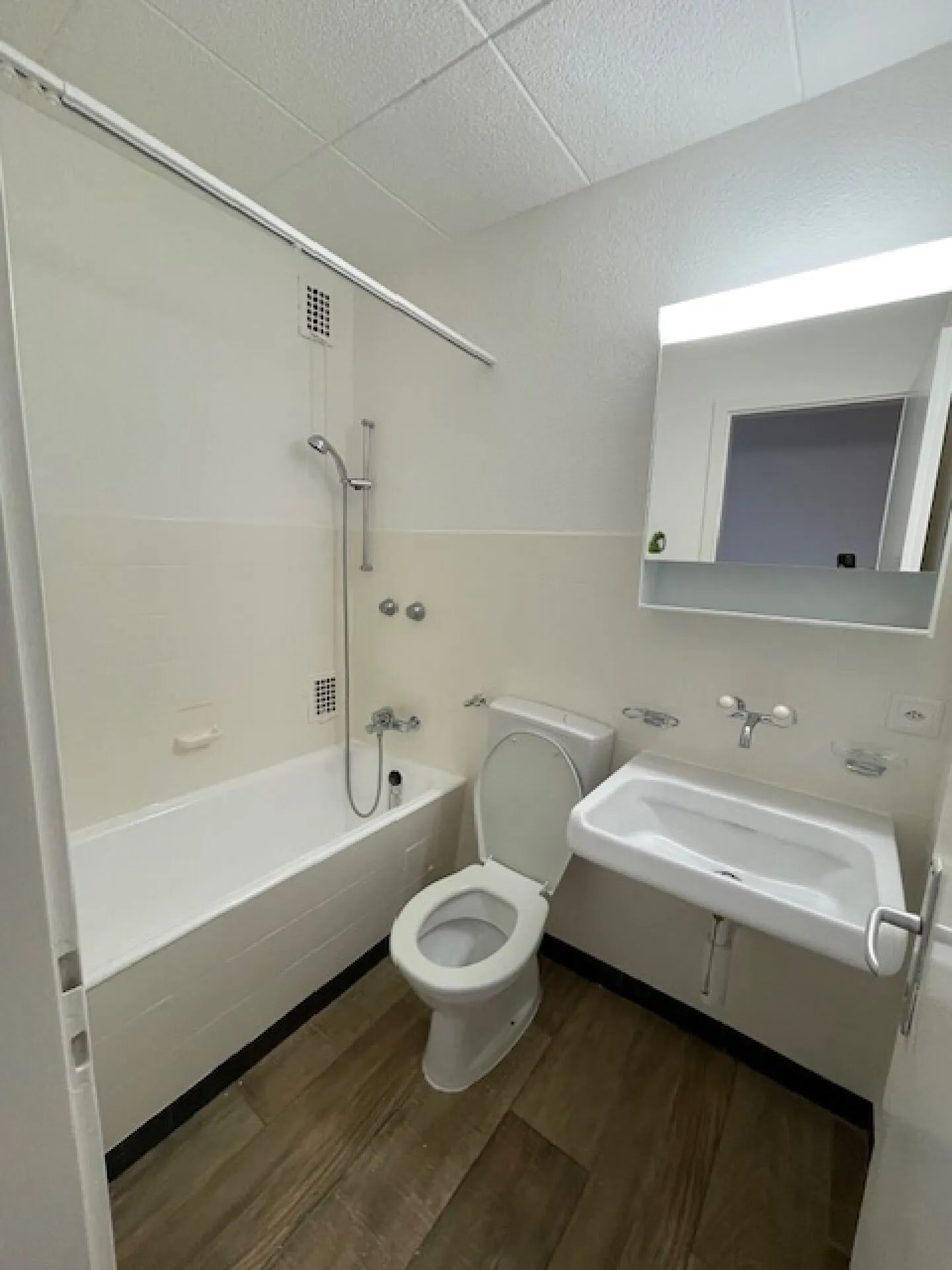 Charmantes Studio Appartement - Foto 4 von 6