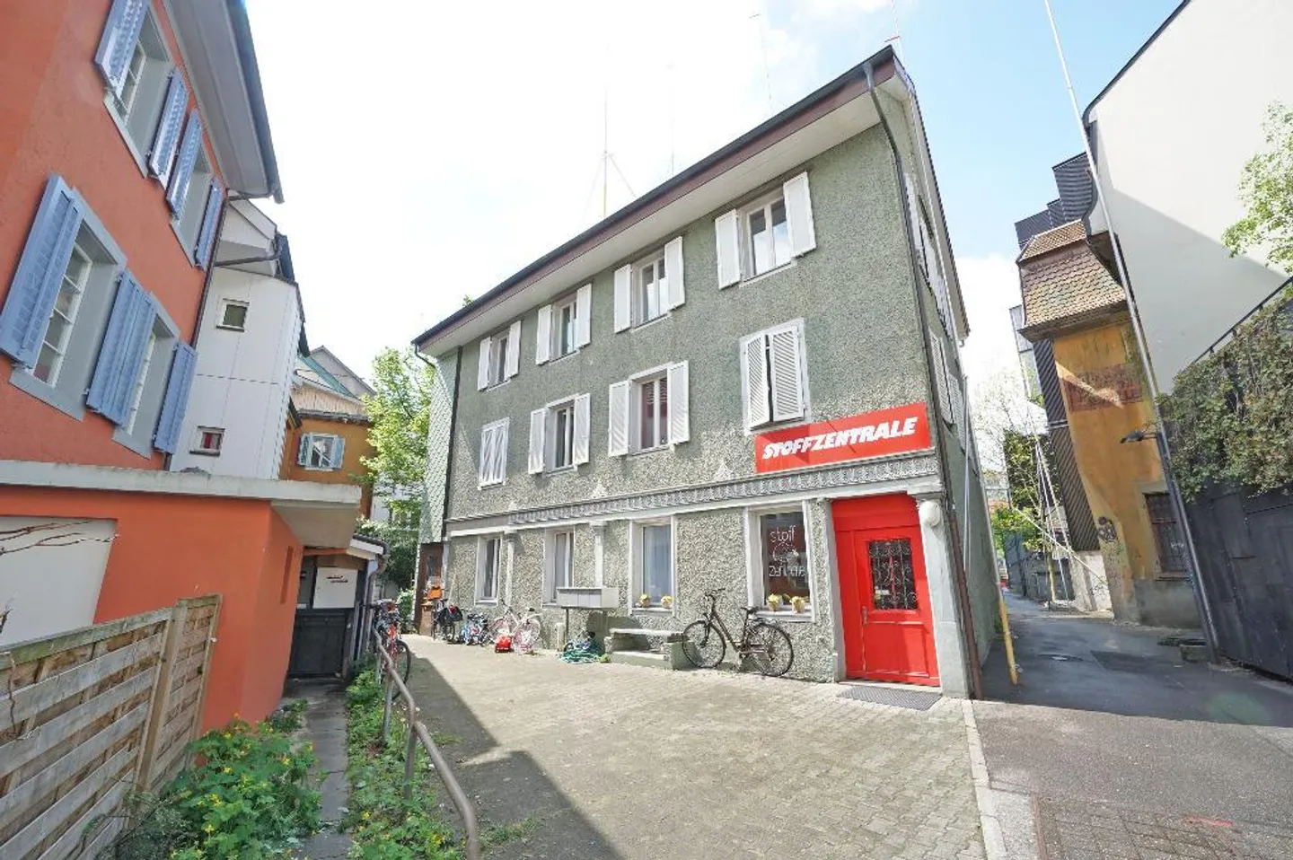 Vivere temporaneamente sulla via dello shopping a Baden fino a febbraio 2027 - Foto 1 di 5