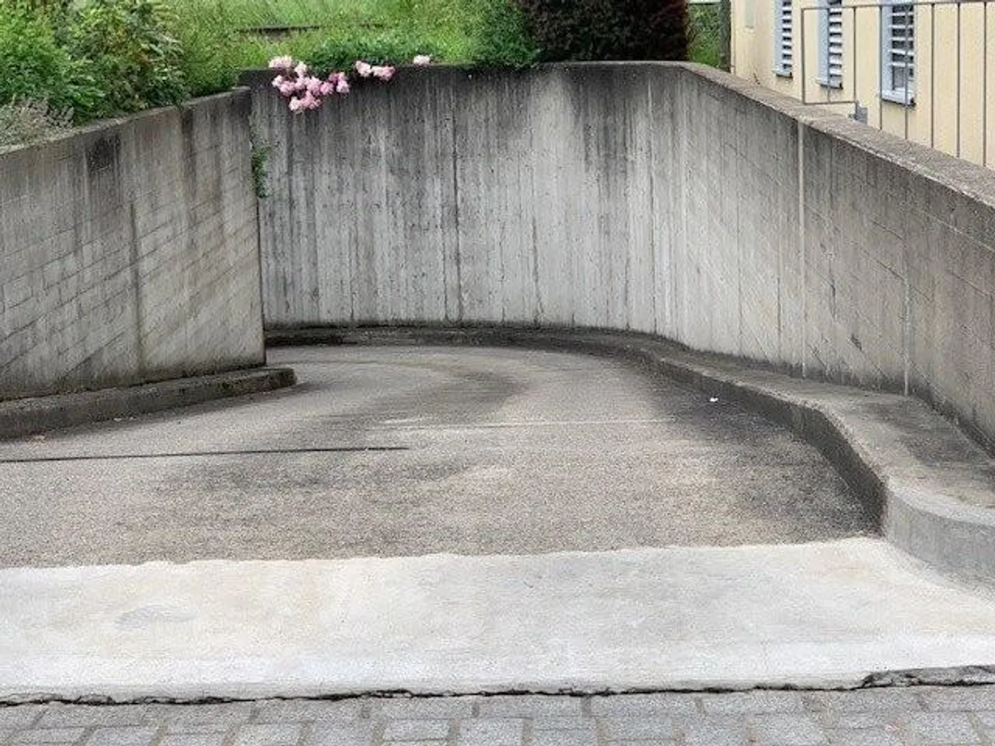 Posto auto in affitto - nel centro di Arbon - Foto 2 di 6