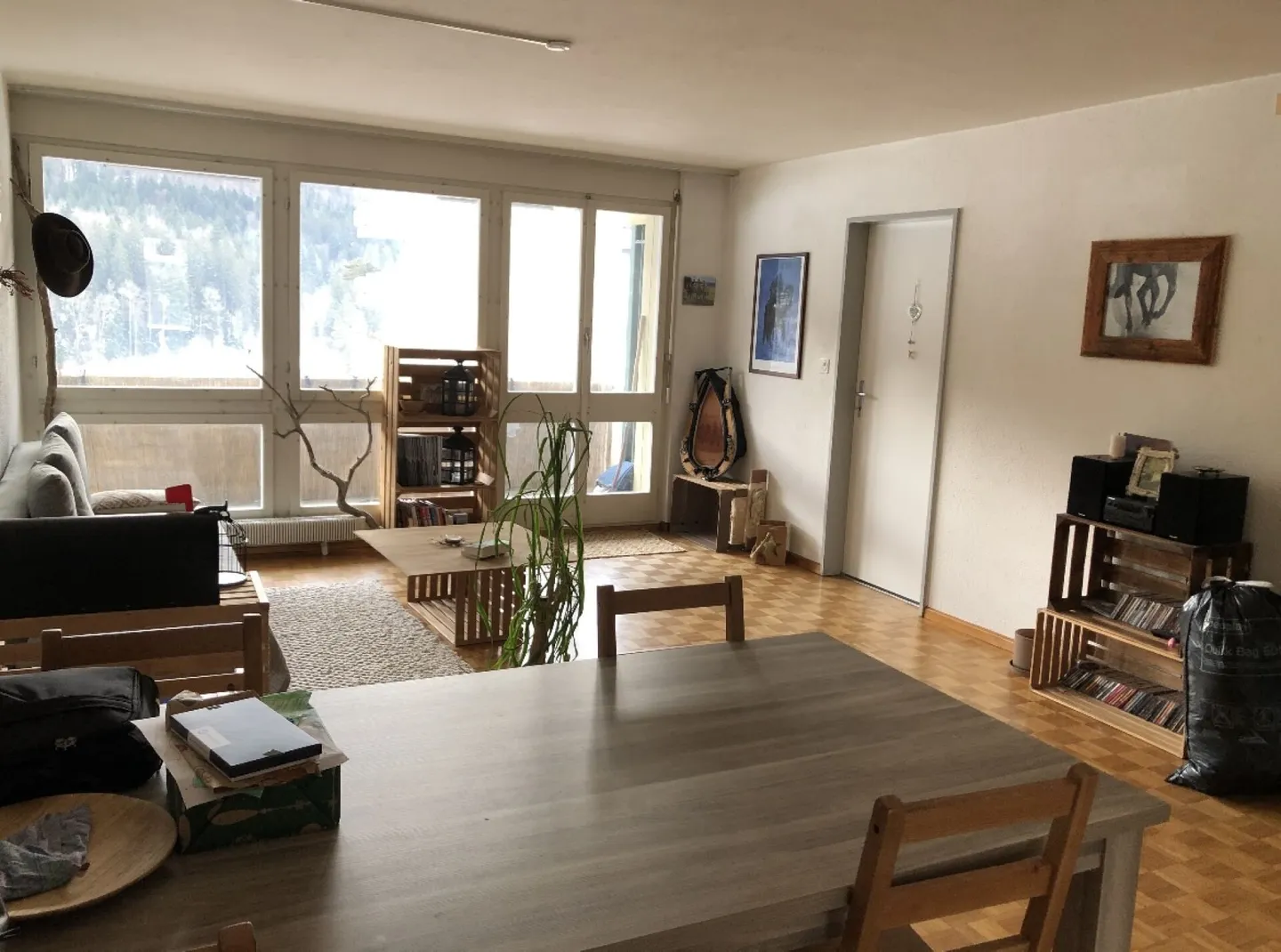 Charming 2.5-Room Apartment - Photo 1 of 6