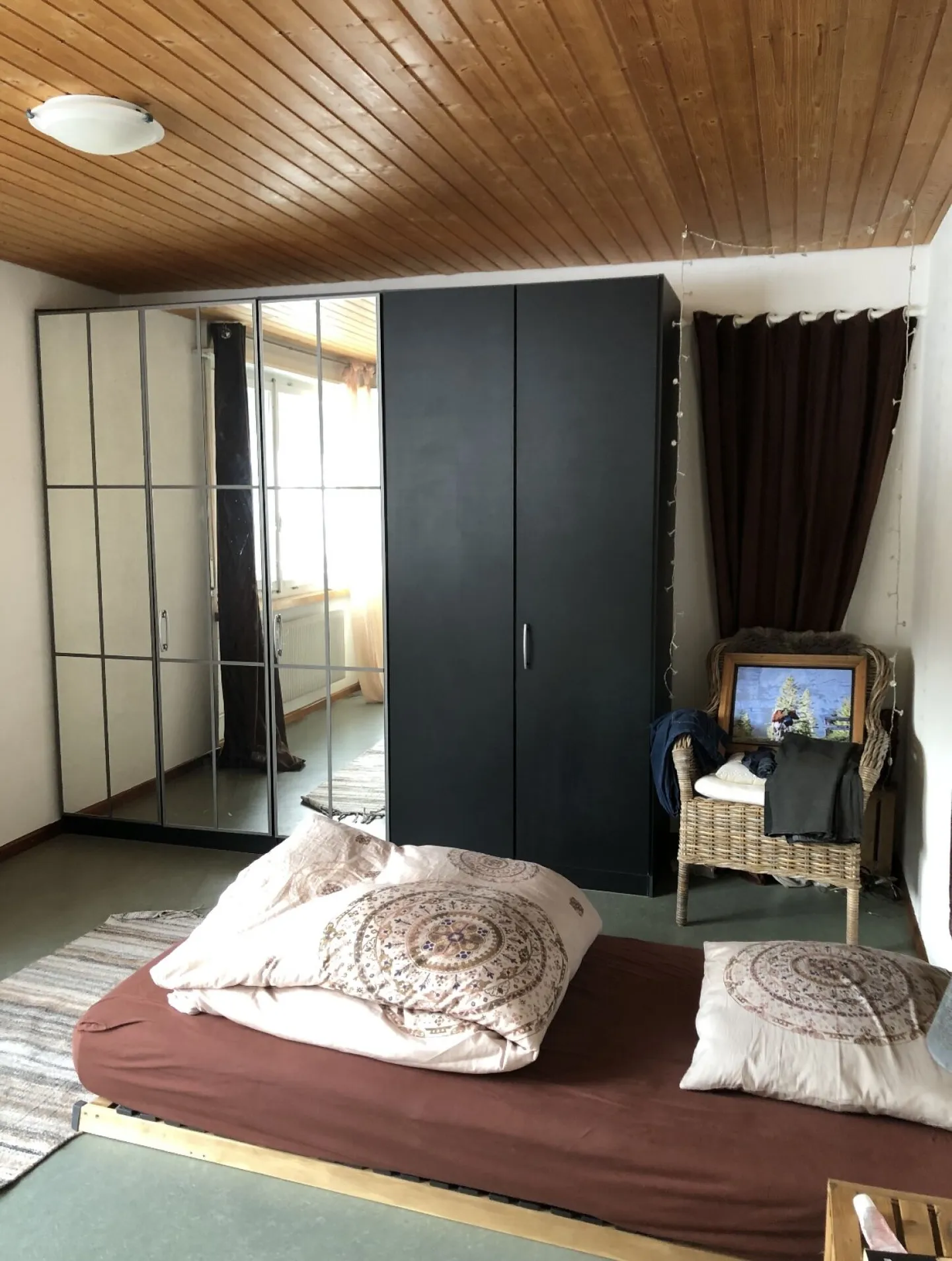 Charming 2.5-Room Apartment - Photo 3 of 6