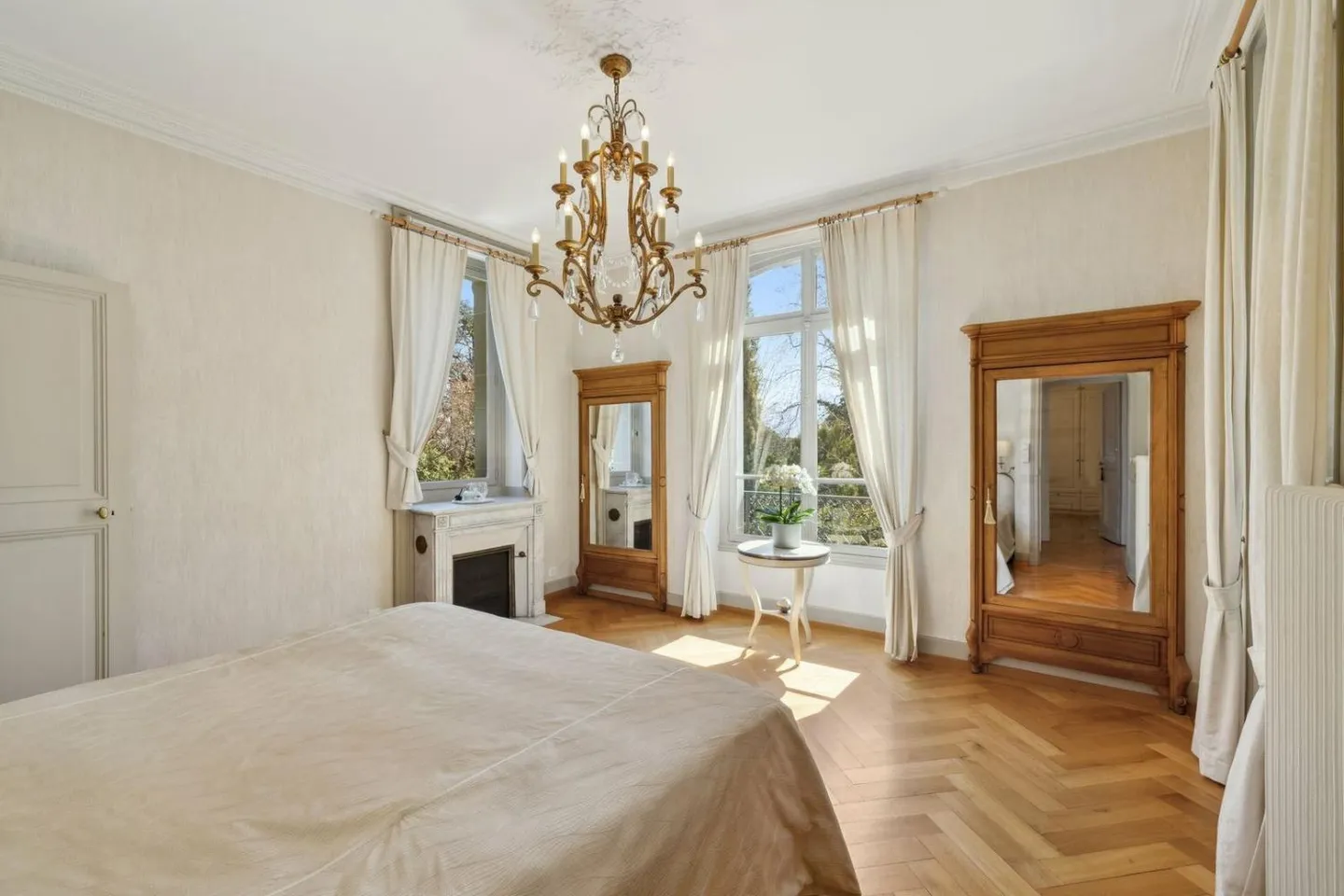 Prestigious property just a few steps from the lake shore, green park - Photo 12 of 13