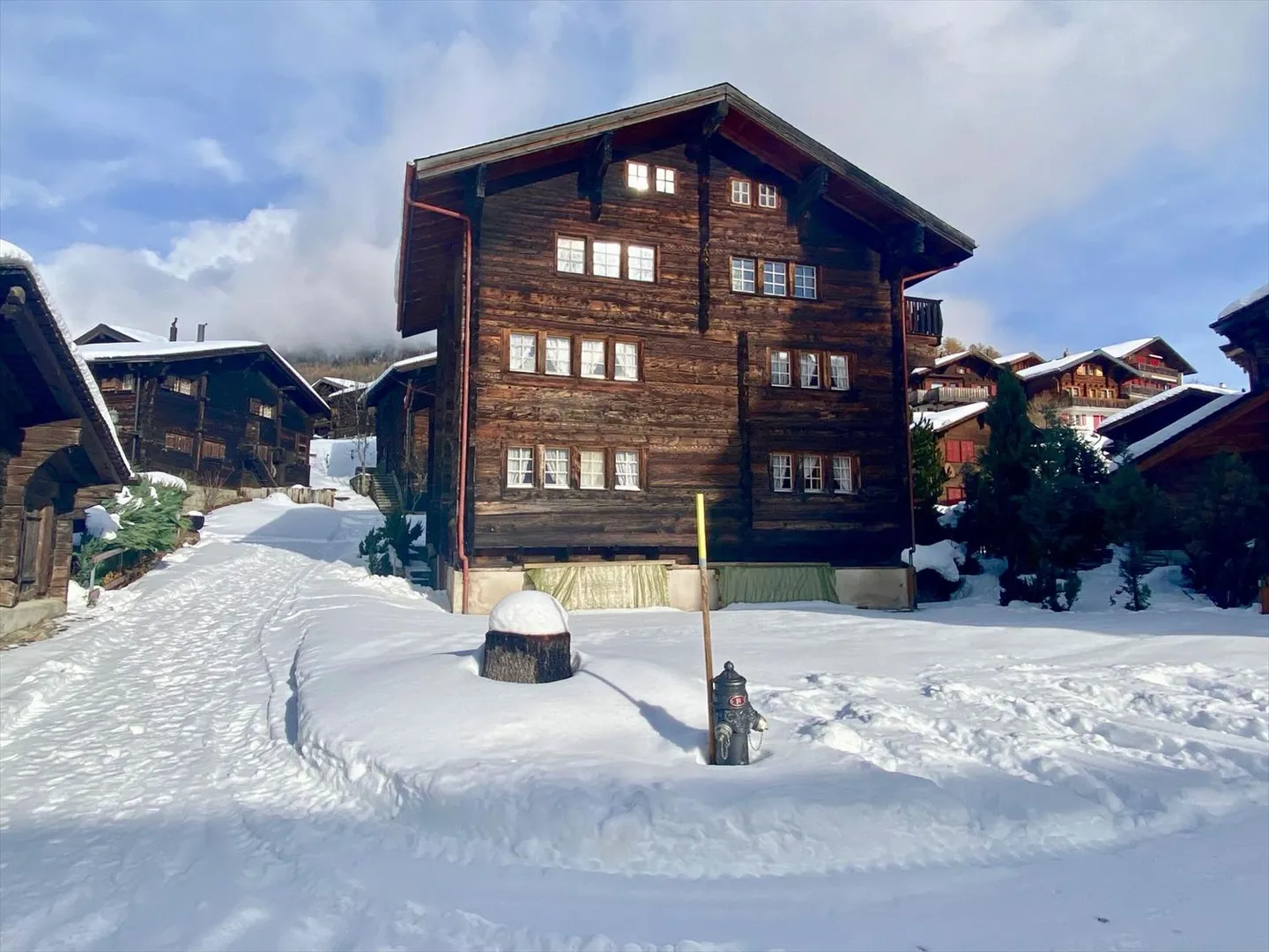 Haus mit 11 Zimmern - Foto 5 von 13