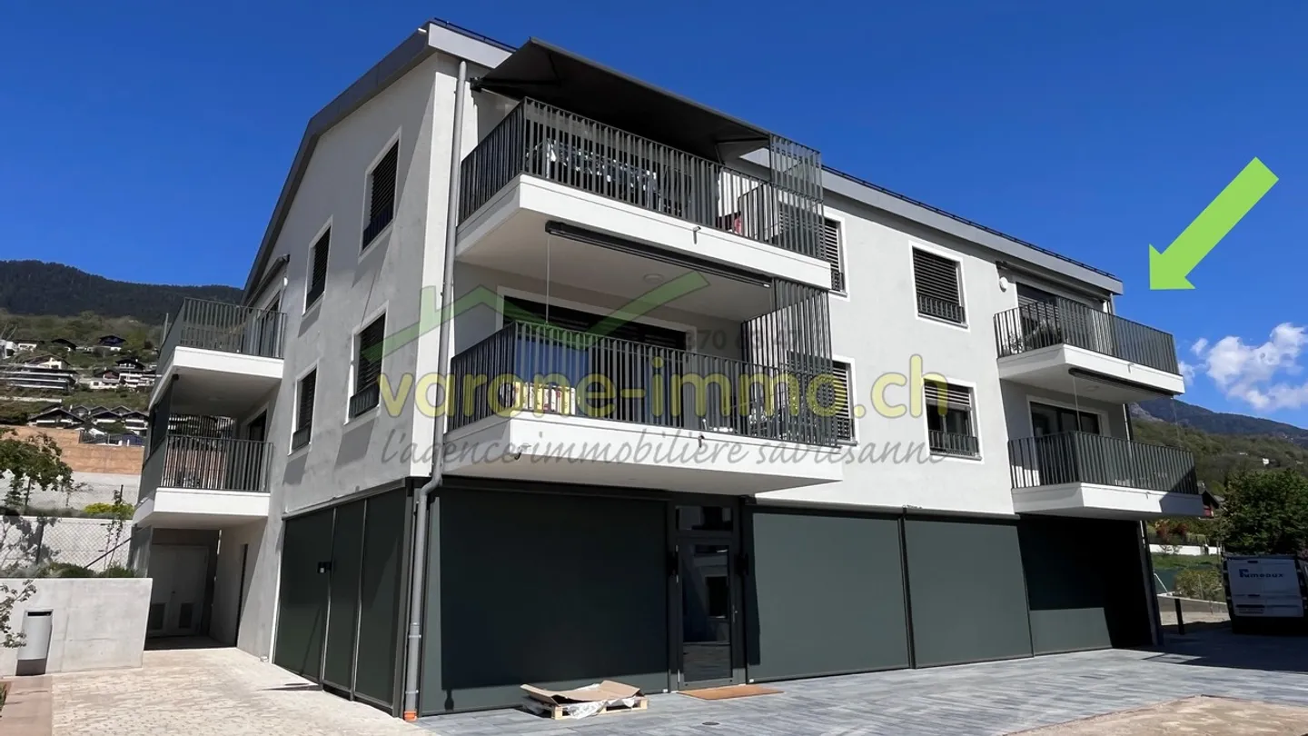 Modernes 3.5 Zimmer-Penthouse - Foto 1 von 8