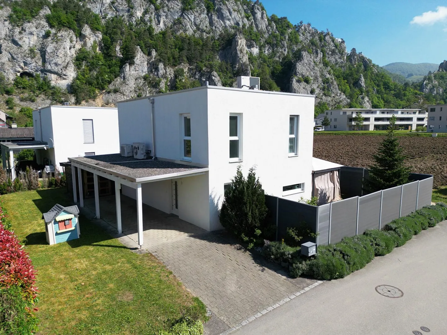 Modern Single-Family Home in Balsthal with Jura View - Photo 2 of 14