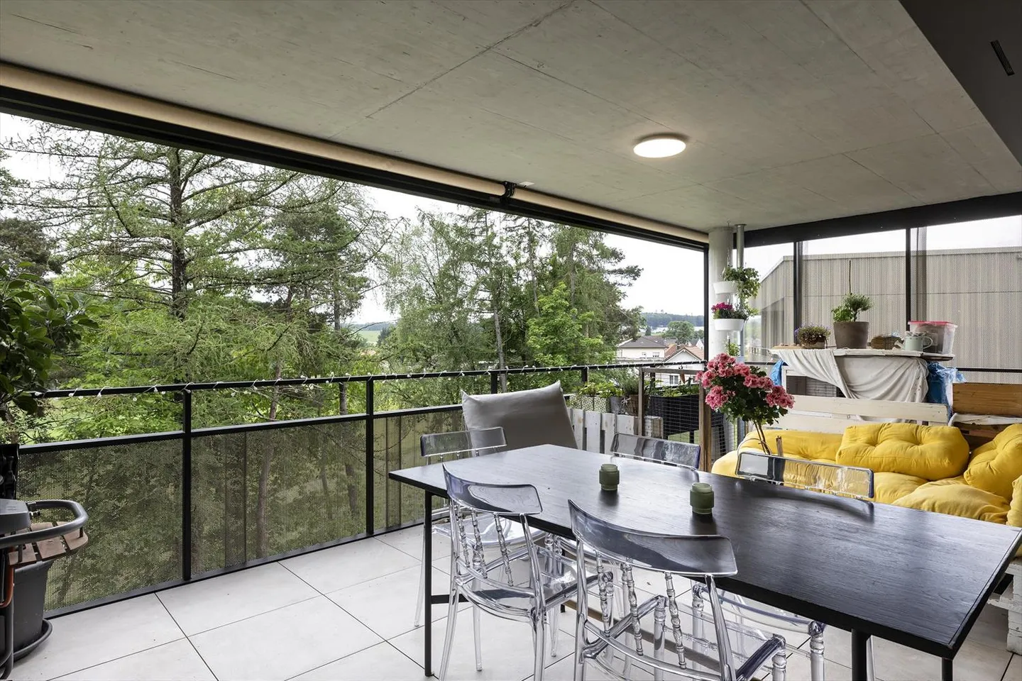 06023 - Appart. 4œ PCES (P3.3) - IMP. CHAMP-RIOND 6 - MATRAN - Photo 1 sur 10