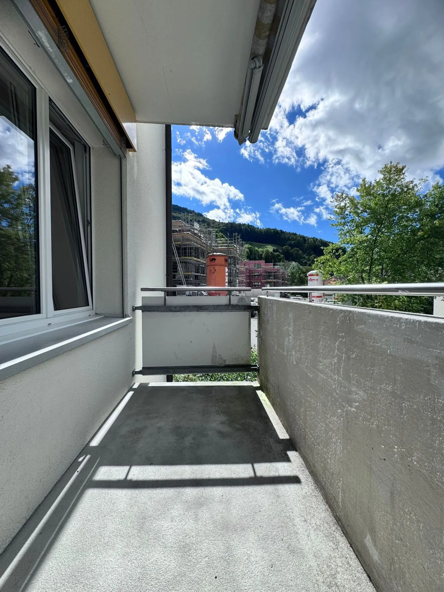 Appartamento 3.5 stanze a buon mercato con nuova cucina e balcone a Waldenburg - Foto 8 di 10