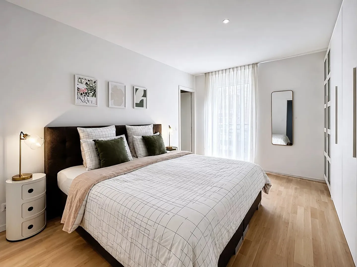 Helles Apartment mit Seeblick - Foto 7 von 13