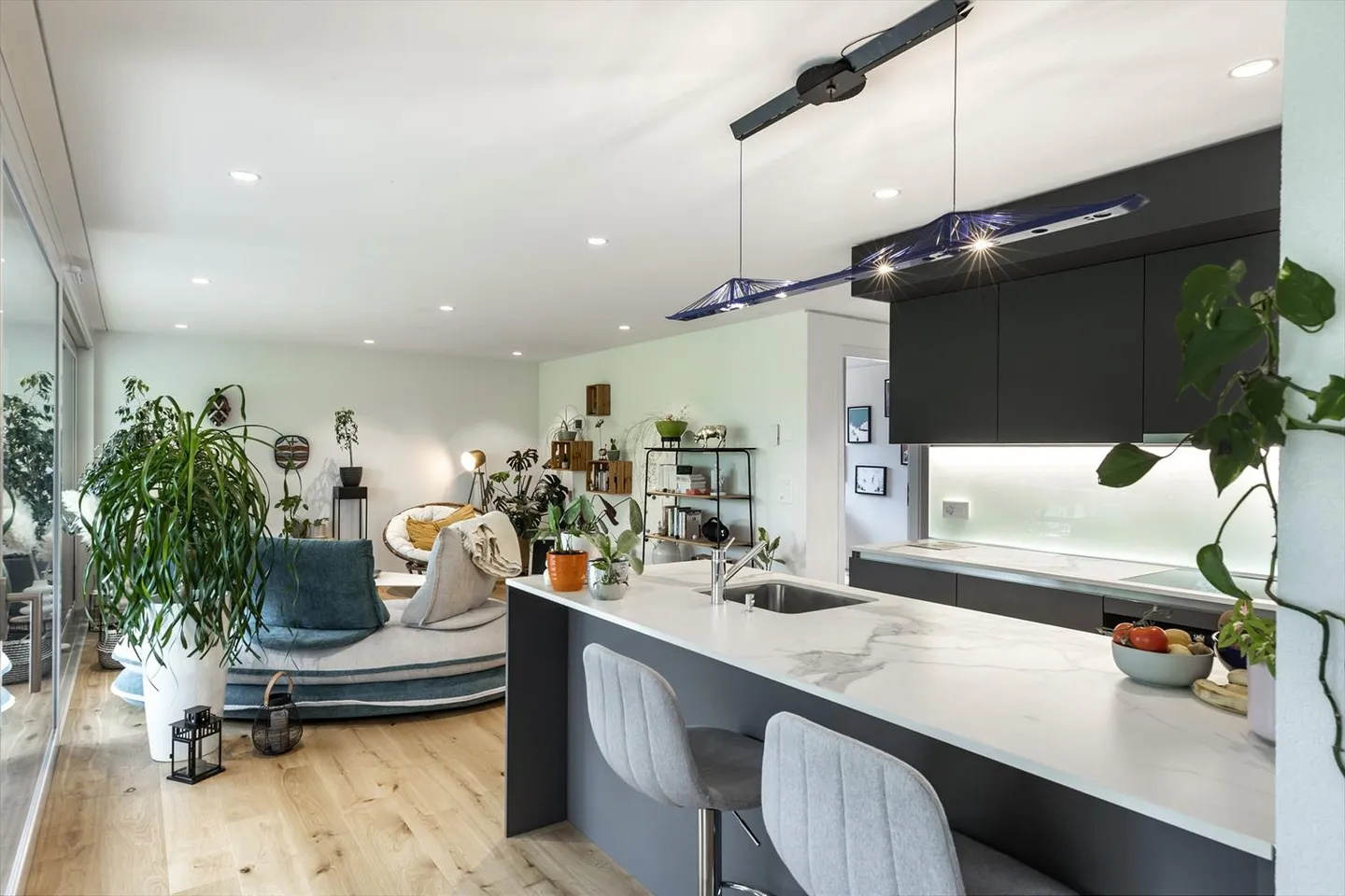 06023 - Appart. 4œ PCES (P3.3) - IMP. CHAMP-RIOND 6 - MATRAN - Photo 3 sur 10