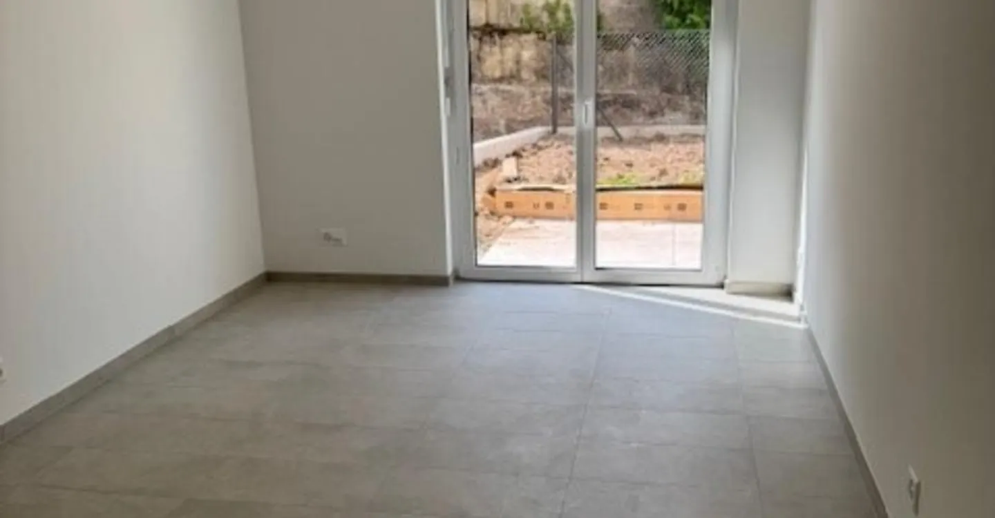 La Tour-de-Peilz - Avenue de Bel-Air 80 - 2-room apartment - Photo 2 of 5
