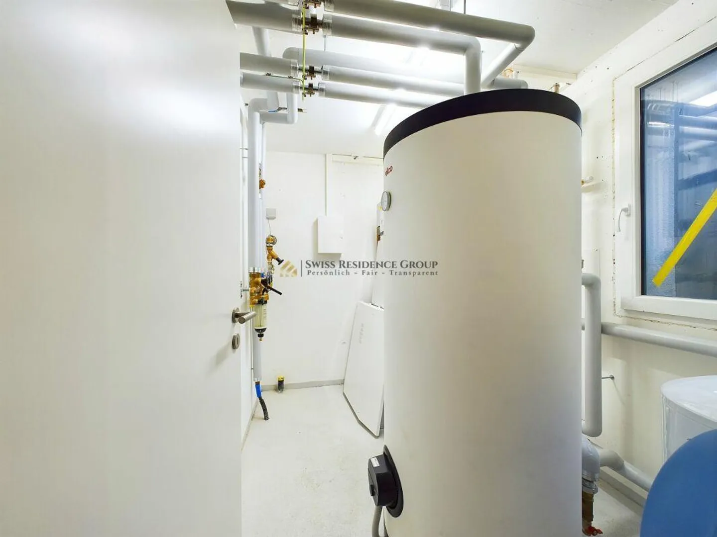 Maison familiale ensoleillée à Cugnasco - Photo 7 sur 19