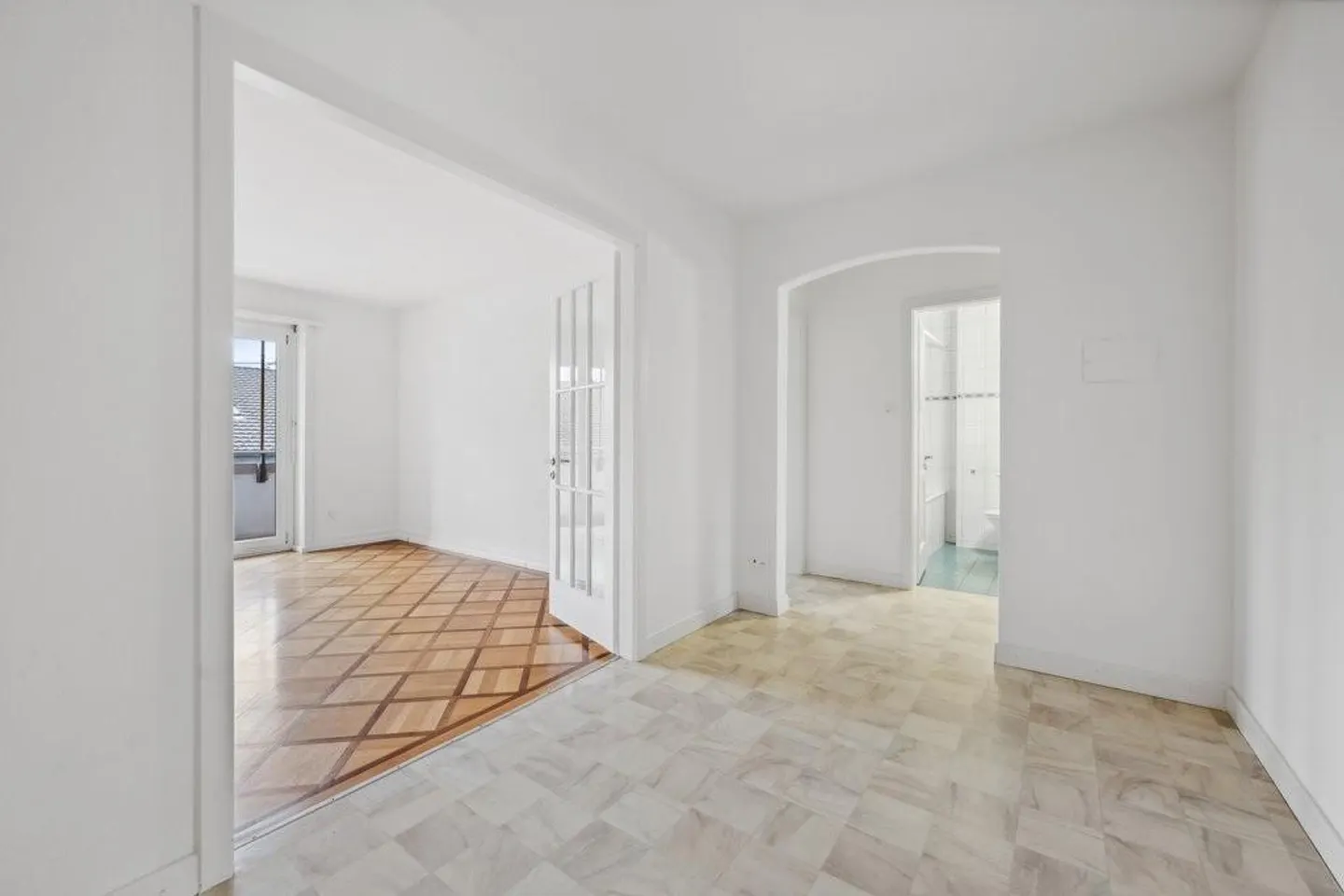 Geräumige Wohnung in Freiburg - Foto 4 von 9