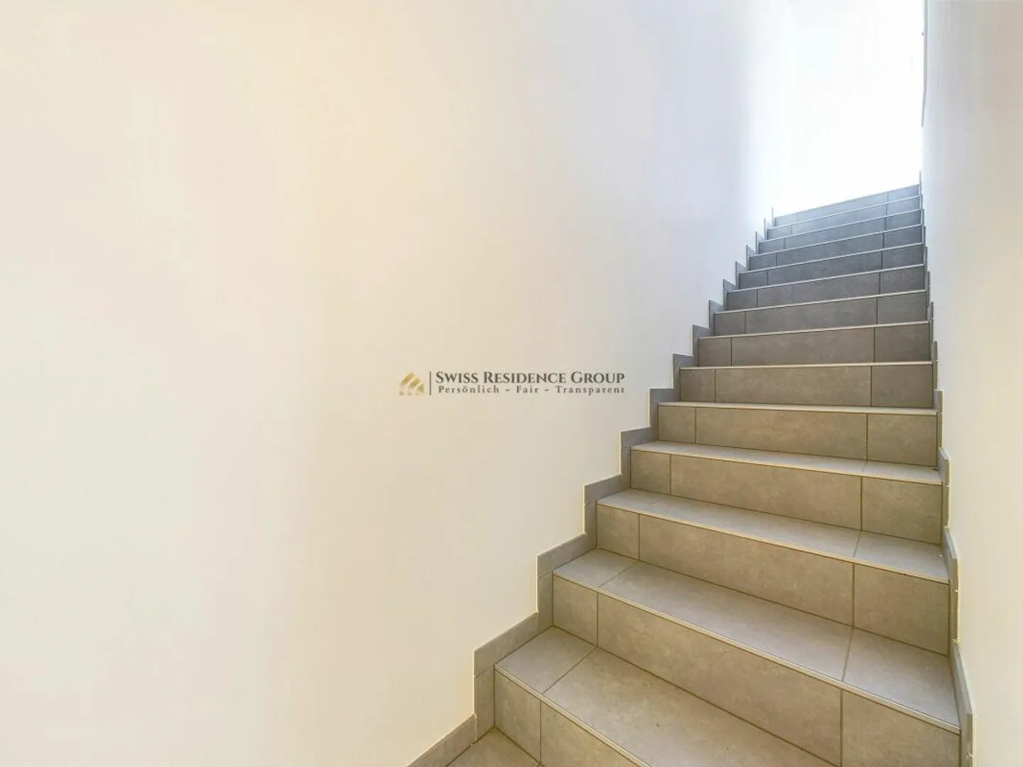 Maison familiale ensoleillée à Cugnasco - Photo 10 sur 19