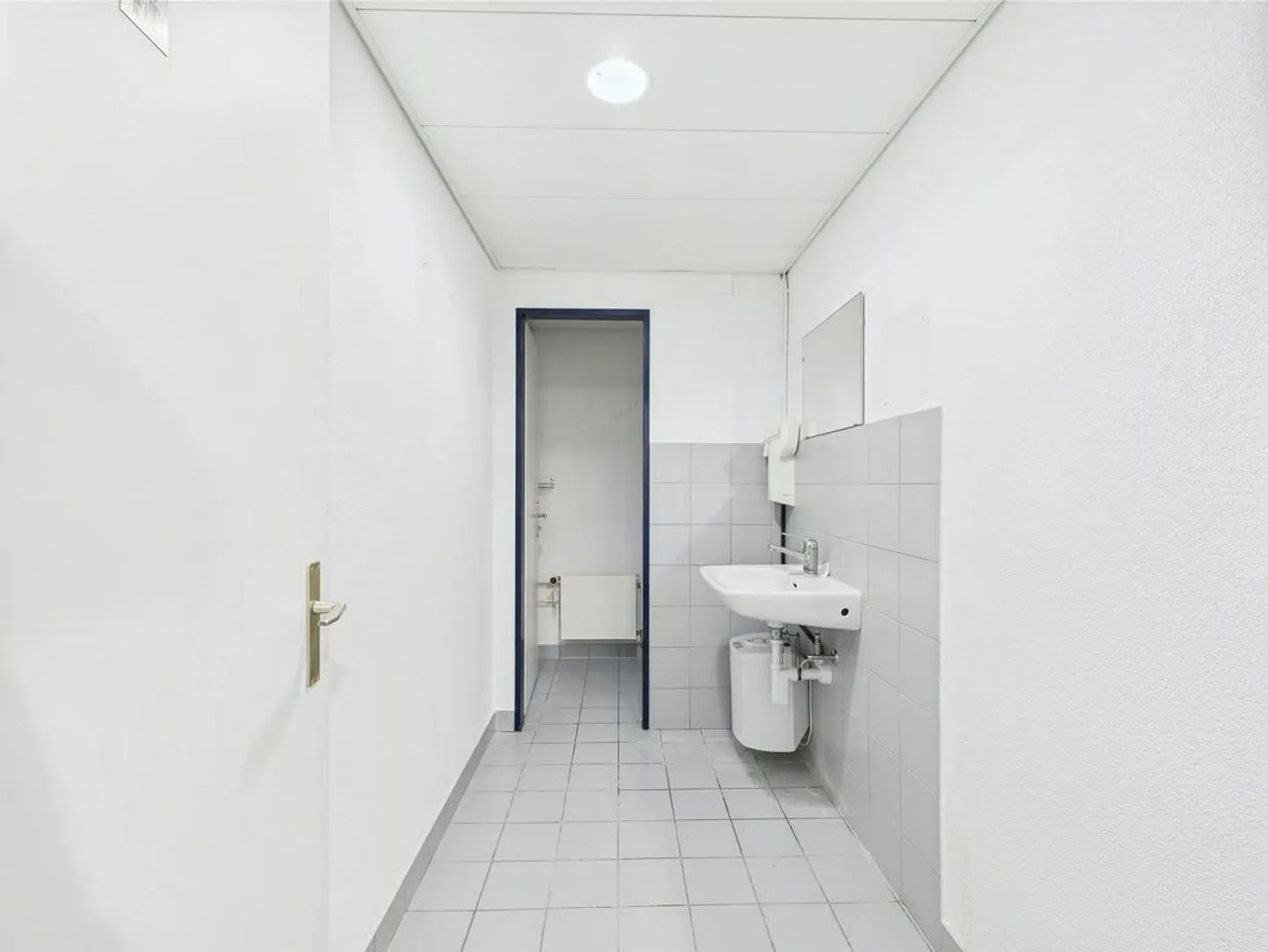 Spazio ufficio moderno di 310 m2 al 2° piano a Murten - Foto 16 di 19