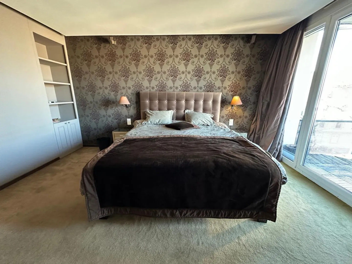 Magnificent 7 Rooms / 4 Bedrooms / 3 Bathrooms / 2 Balconies - Photo 10 of 13