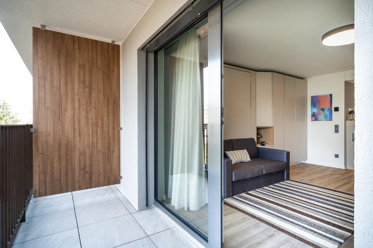 Welcome to City Pop Zurich Oerlikon - Your Home, Just Smarter - Photo 8 of 13