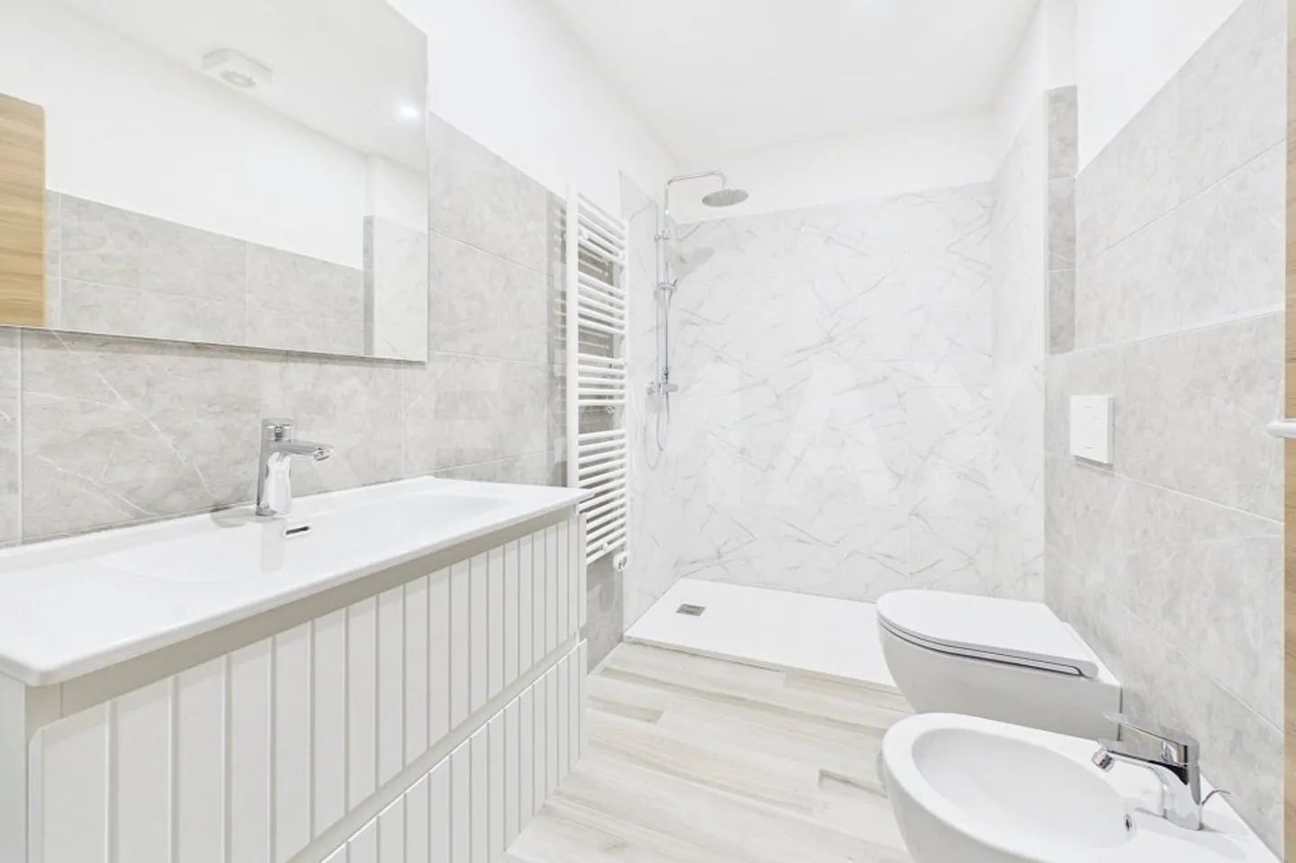 Furnished apartment for sale - Photo 11 of 13