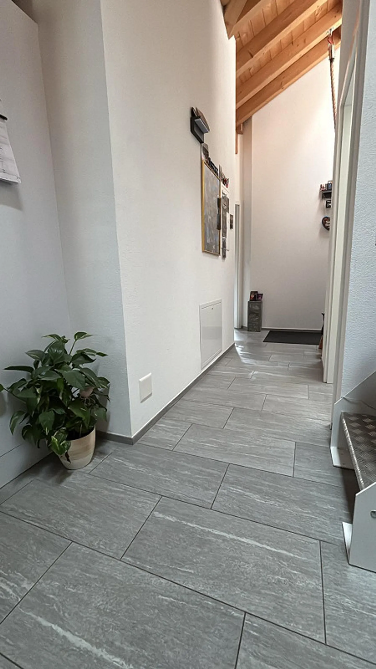 Bright 3.5 Room Maisonette Apartment - Photo 6 of 9