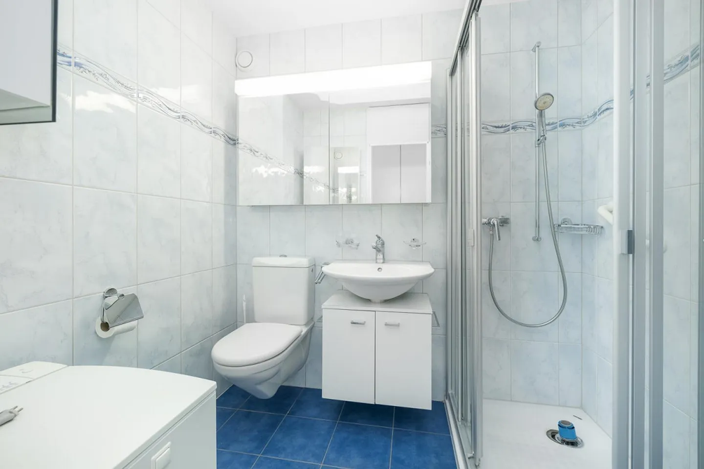 Your new home at a lofty height - Photo 9 of 13