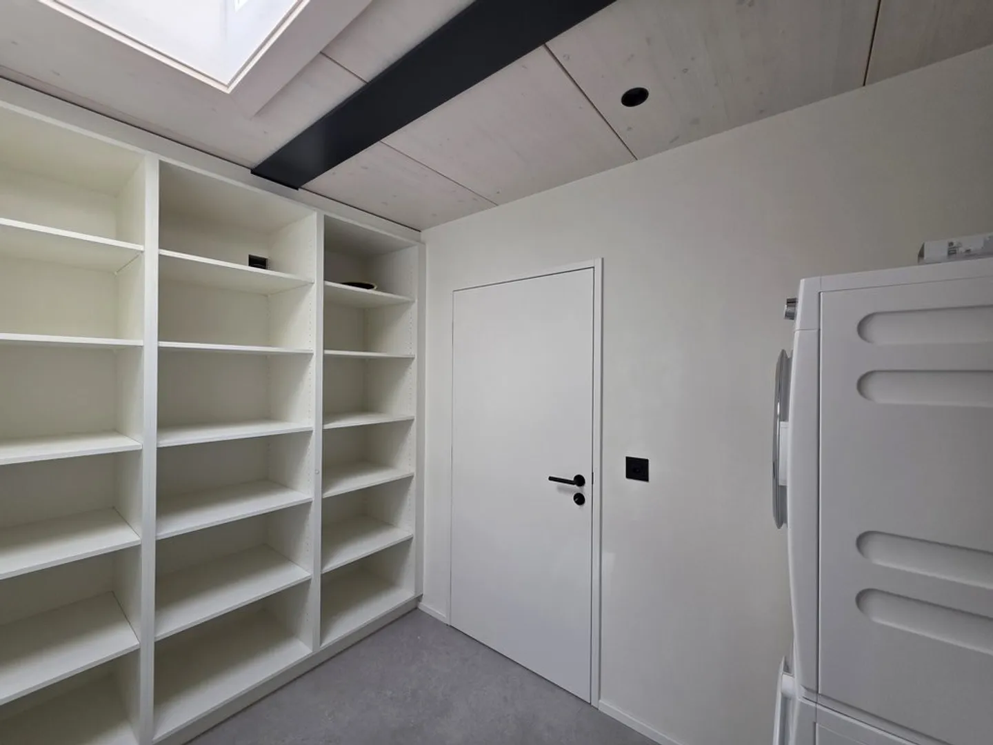 Neue 5,5-Zimmer-Dachgeschosswohnung in Bulle - Foto 5 von 9