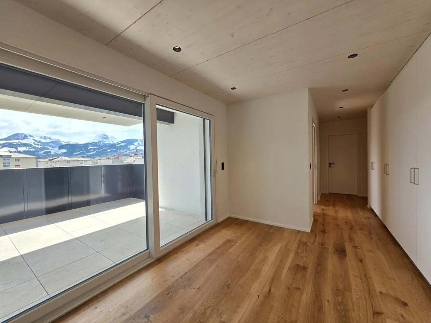 Neue 5,5-Zimmer-Dachgeschosswohnung in Bulle - Foto 6 von 9