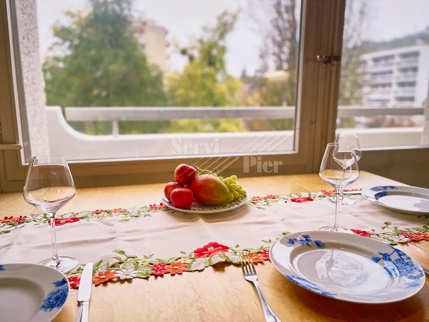 Splendido appartamento a Florissant - Foto 4 di 9