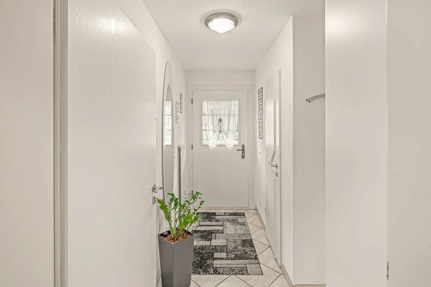 Maison de rangée spacieuse - beaucoup d'espace pour la famille, les loisirs et les idées - Photo 4 sur 16