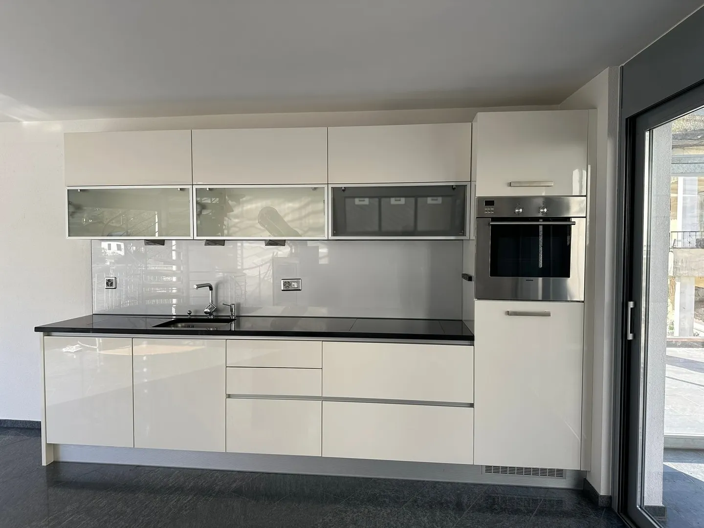 Bella casa con 3,5 camere, eventualmente 4,5 camere, soleggiata con vista - Foto 10 di 17