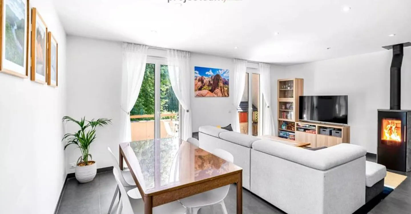 Duplex charmant en attique - Photo 2 sur 10