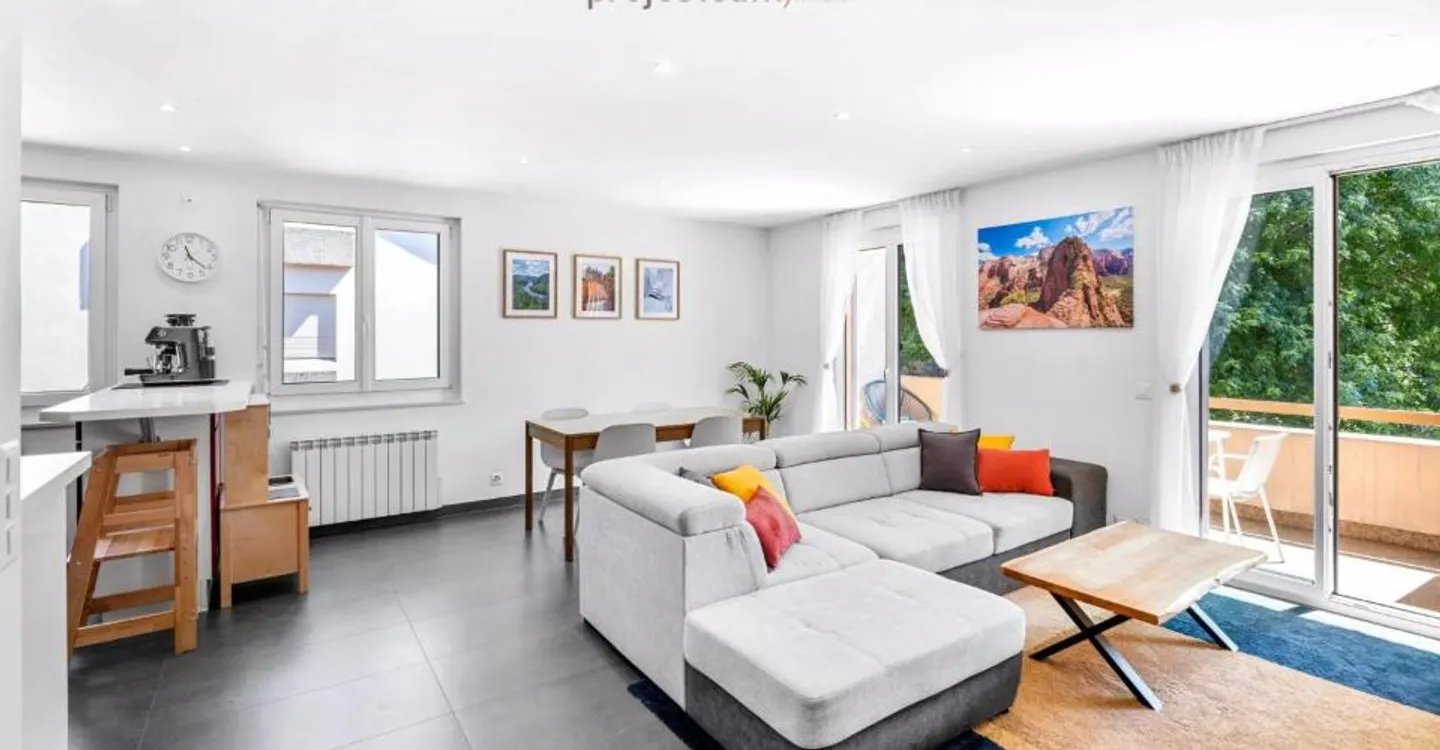 Duplex charmant en attique - Photo 3 sur 10