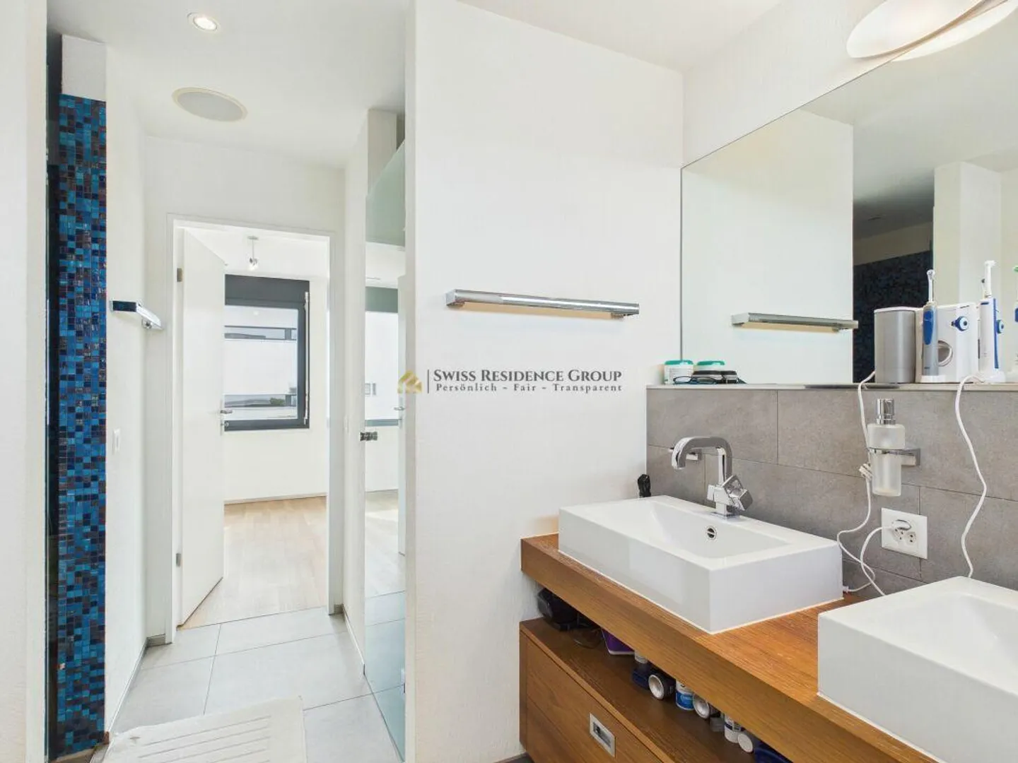 Modern Single-Family Home with Panorama in Adliswil - Photo 24 of 27