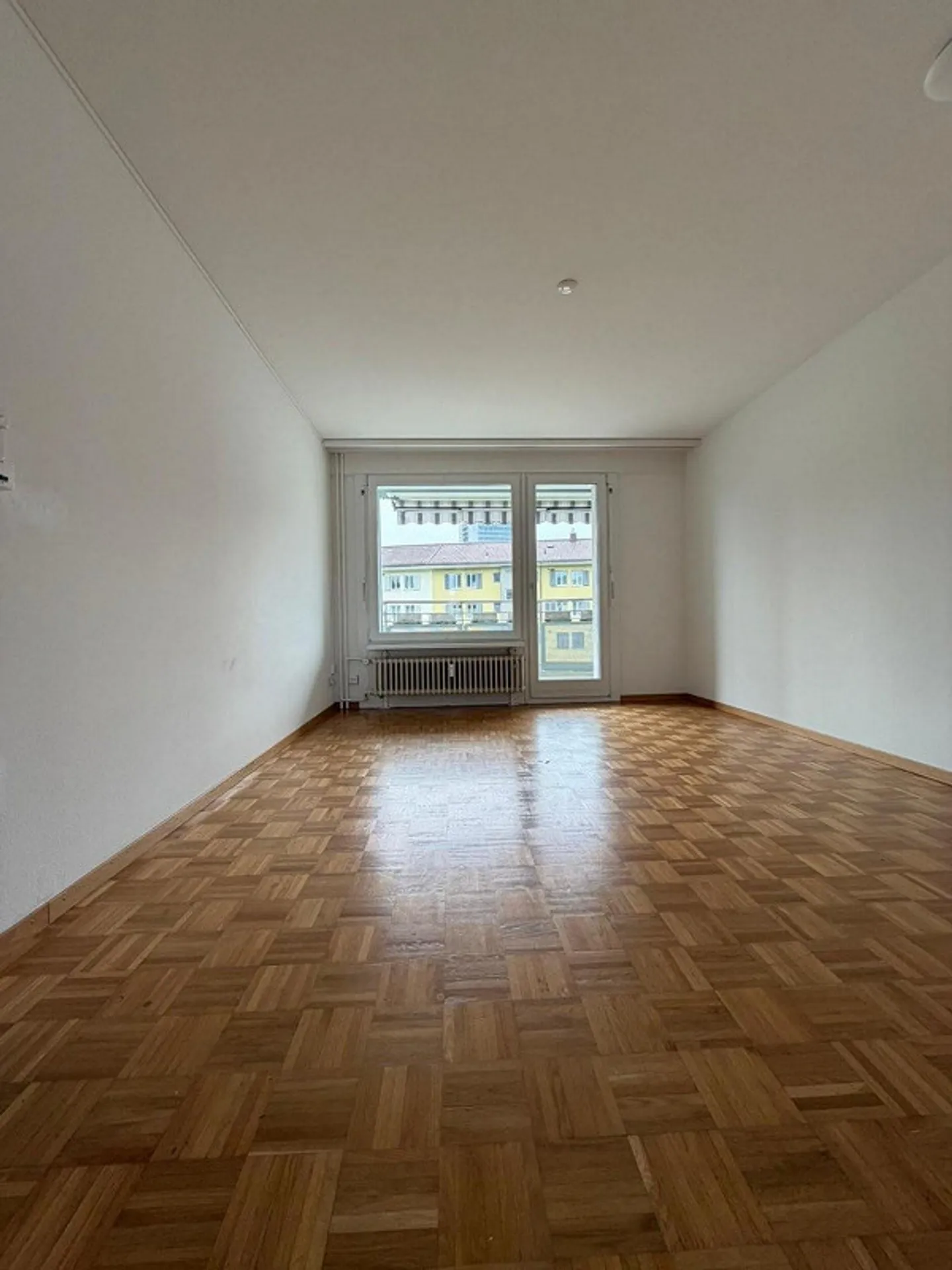 Cozy 3.5-room apartment with balcony and lift in Ostermundigen - Photo 7 of 8