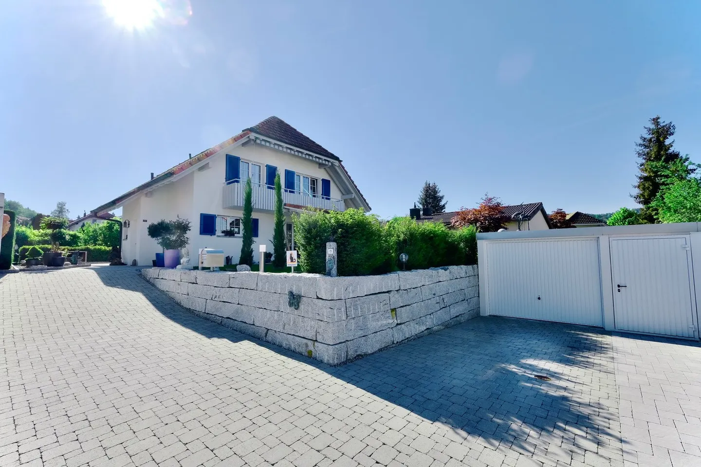 Charmantes Einfamilienhaus mit Garten - Foto 7 von 13