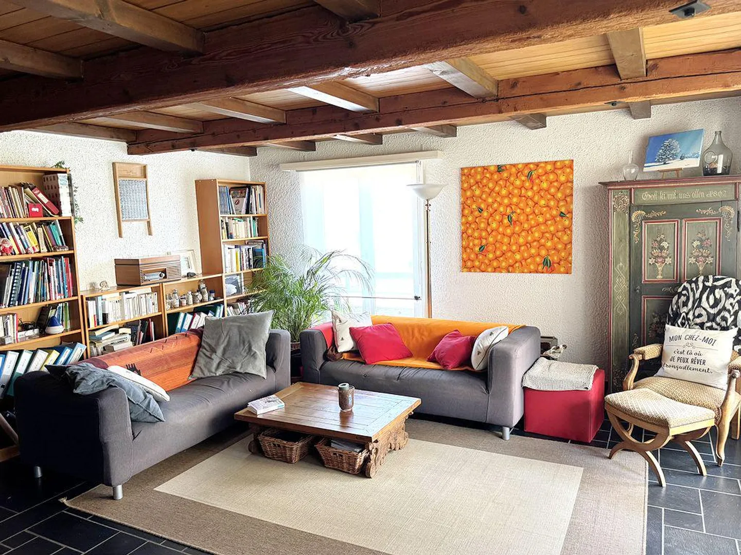 Beautiful 5.5-room duplex apartment with balcony in Gland - Photo 3 of 12