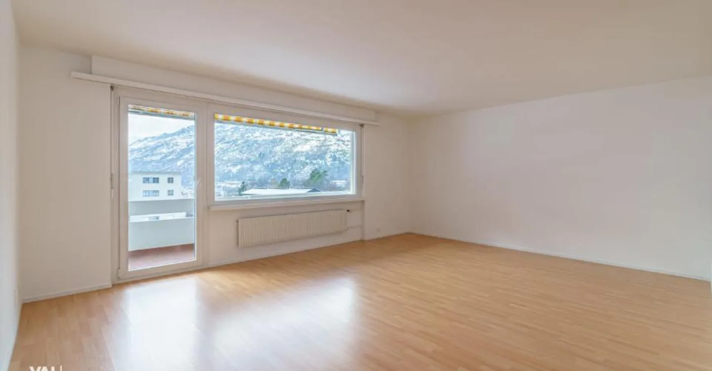 Appartamento luminoso con vista sulla valle in un quartiere adatto alle famiglie - Foto 4 di 11