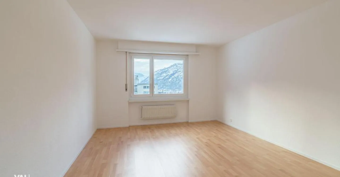 Appartamento luminoso con vista sulla valle in un quartiere adatto alle famiglie - Foto 10 di 11