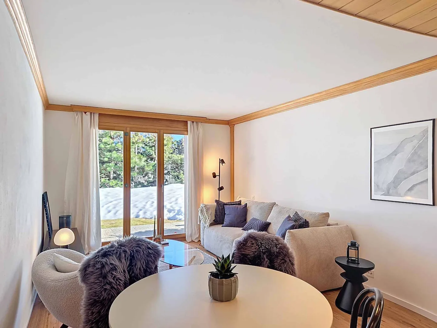 Charmant Appartement Rénové - Photo 1 sur 5