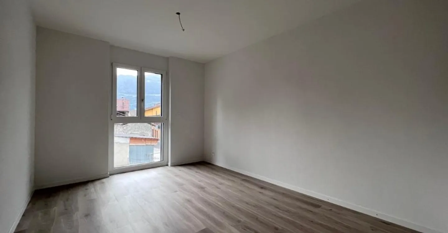 4.5 locali con balcone - Foto 10 di 11