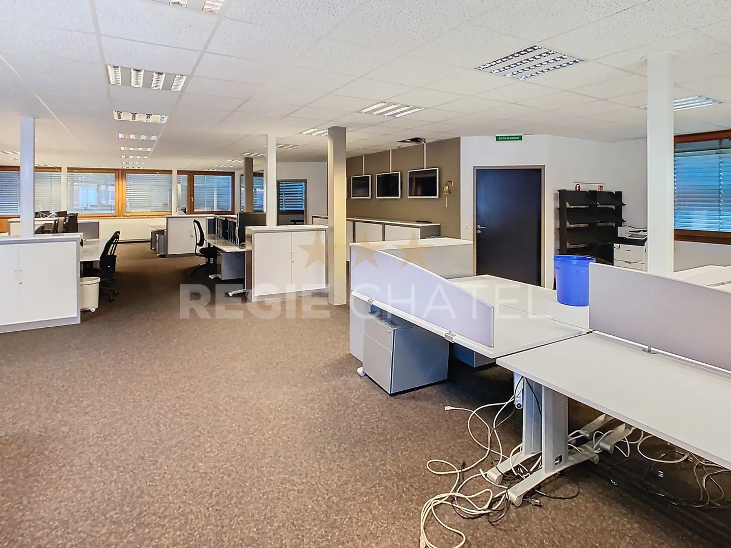 Diverses  surfaces commerciales - Photo 8 sur 8