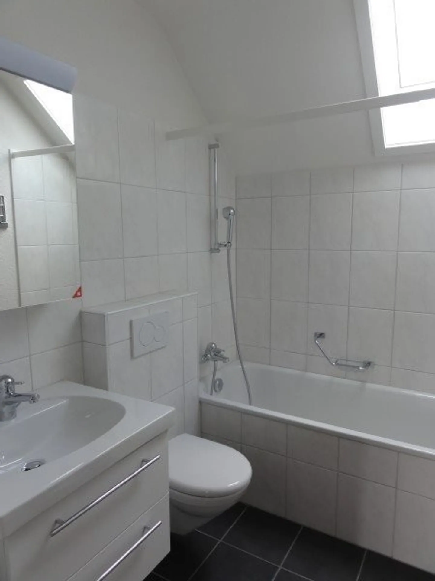 Spacious apartment in quiet Ostring area - Photo 3 of 8